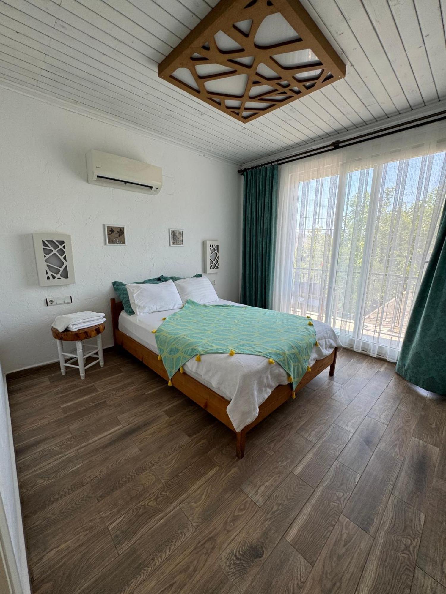 Ceneviz Hotel Adrasan Luaran gambar