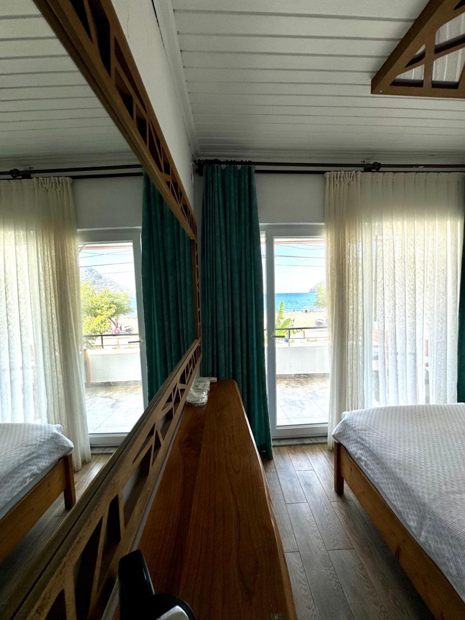 Ceneviz Hotel Adrasan Luaran gambar